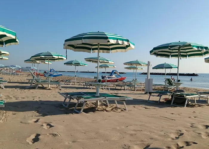 アパート Papaya58 *